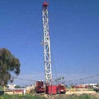 Onshore oil rig