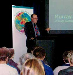 Warren Entsch, Parliamentary Secretary to the Minister for Industry, Tourism and Resources