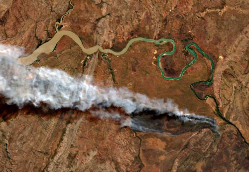 satellite image of smoke rising from bushfire